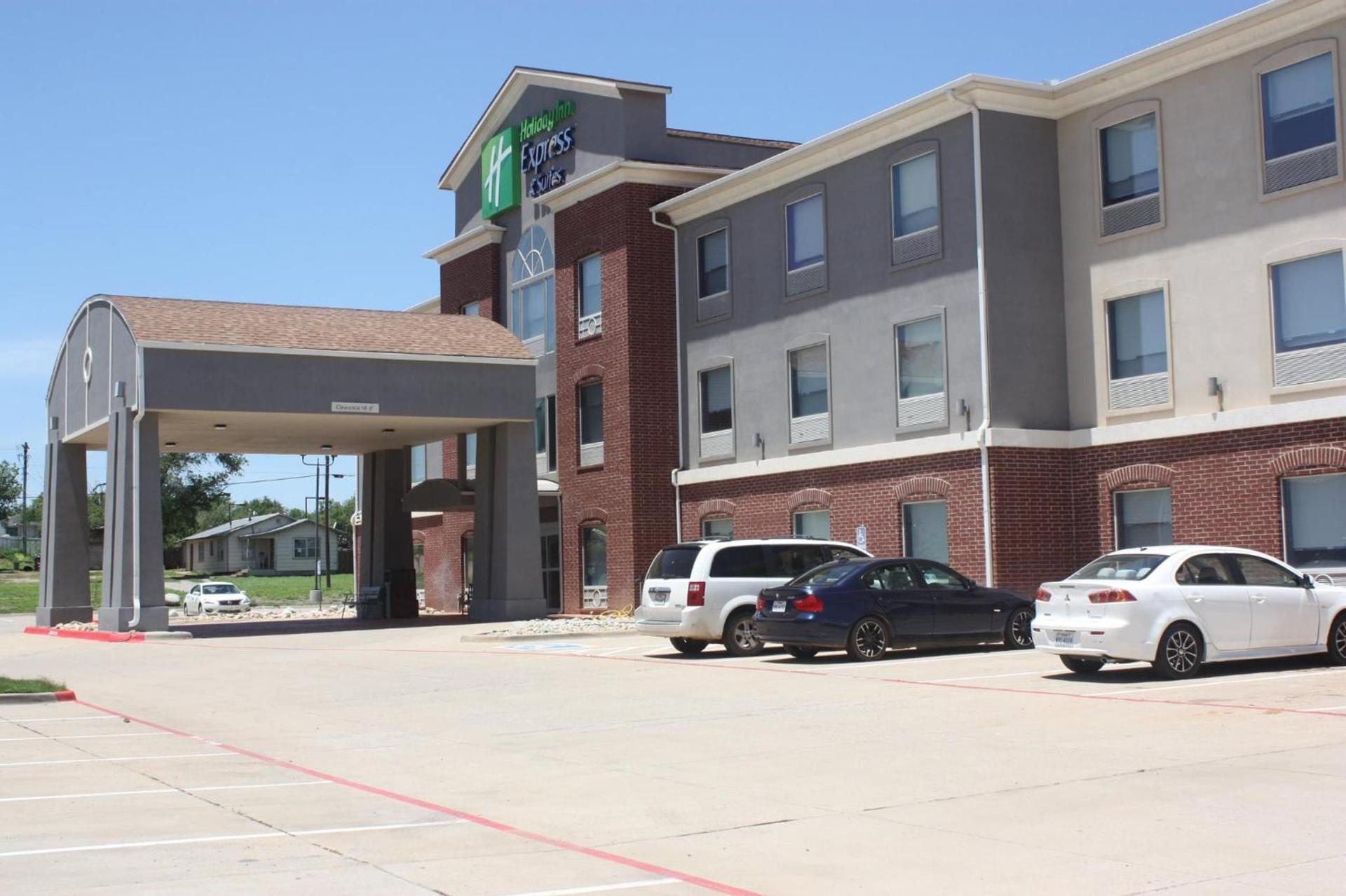Holiday Inn Express Hotel & Suites Shamrock North by IHG photo 15