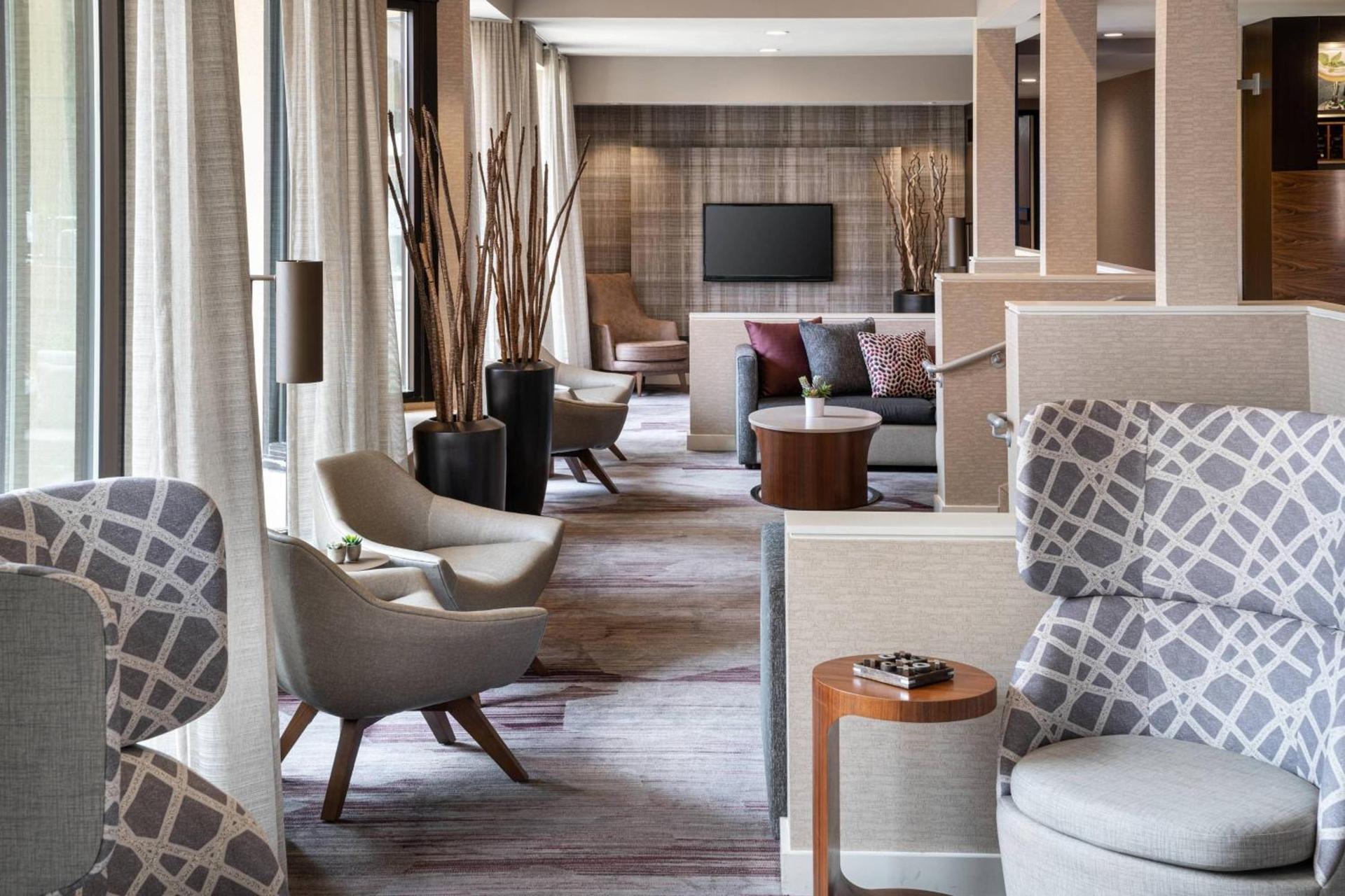 Courtyard by Marriott Pleasanton photo 3