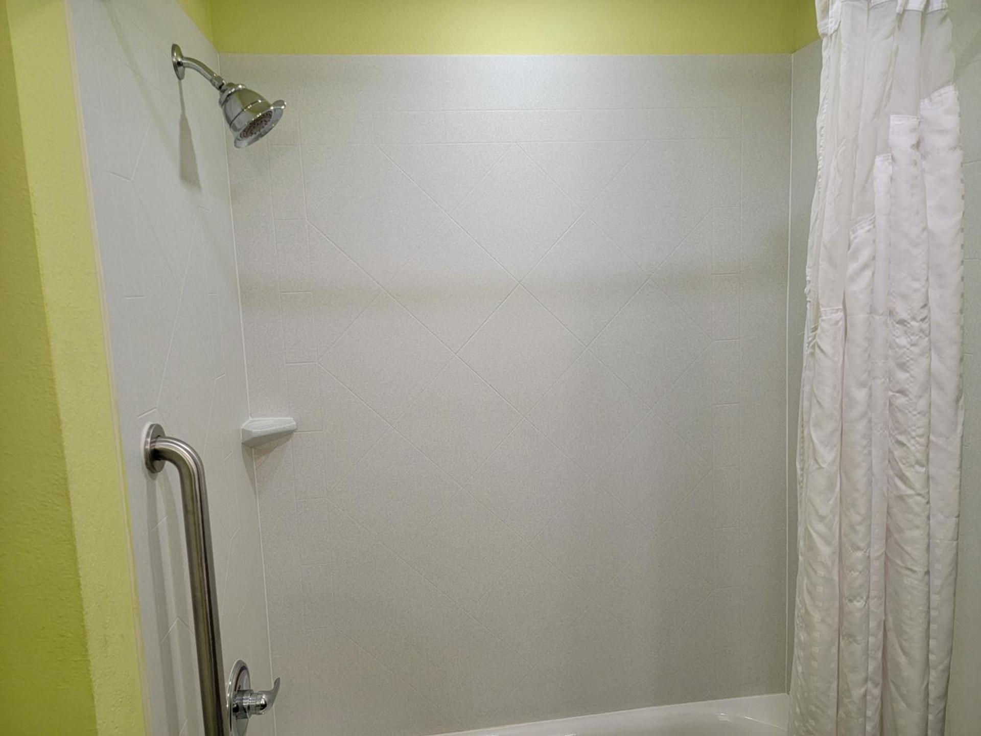 Holiday Inn Garland by IHG photo 57