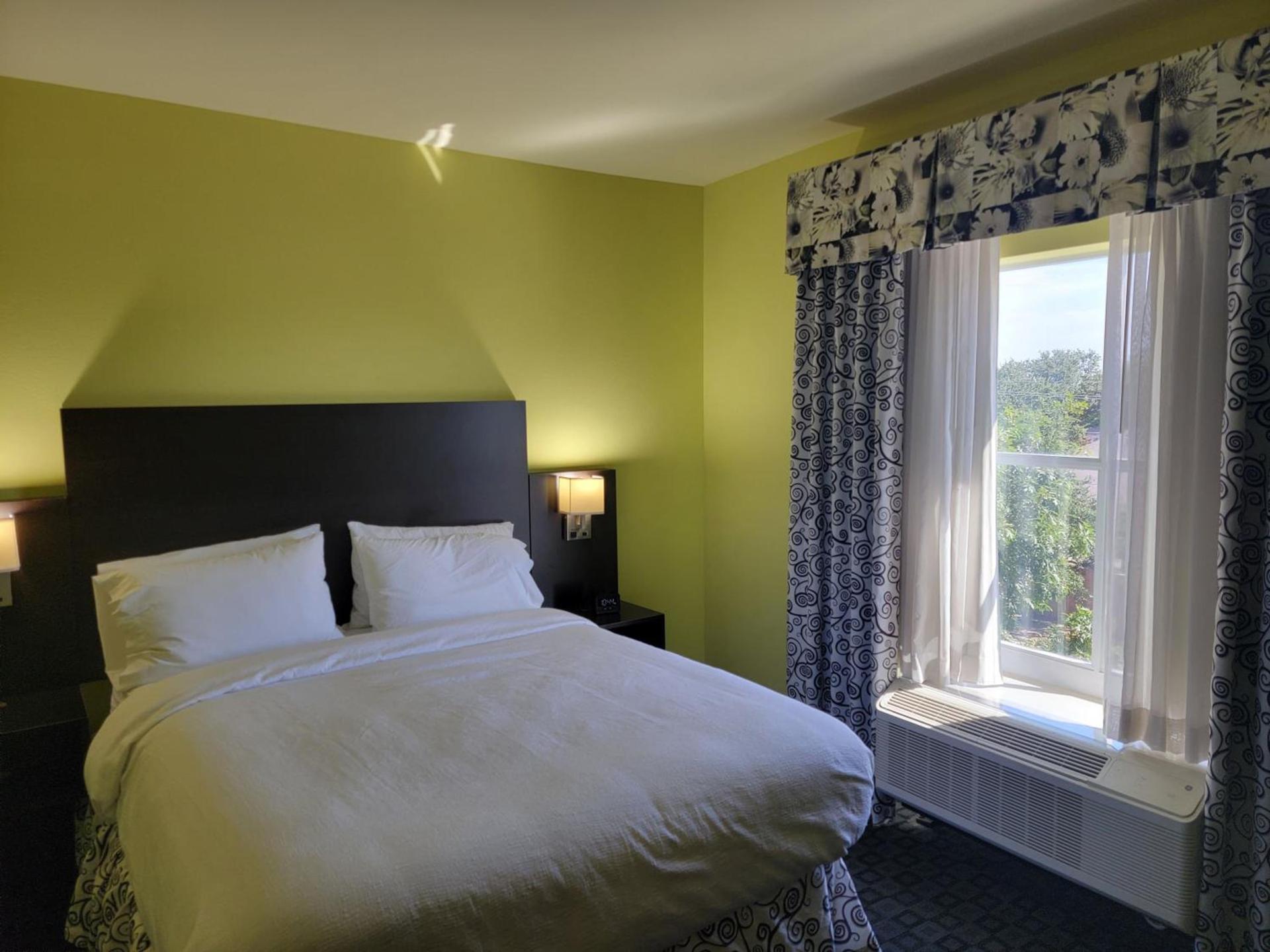 Holiday Inn Garland by IHG photo 41