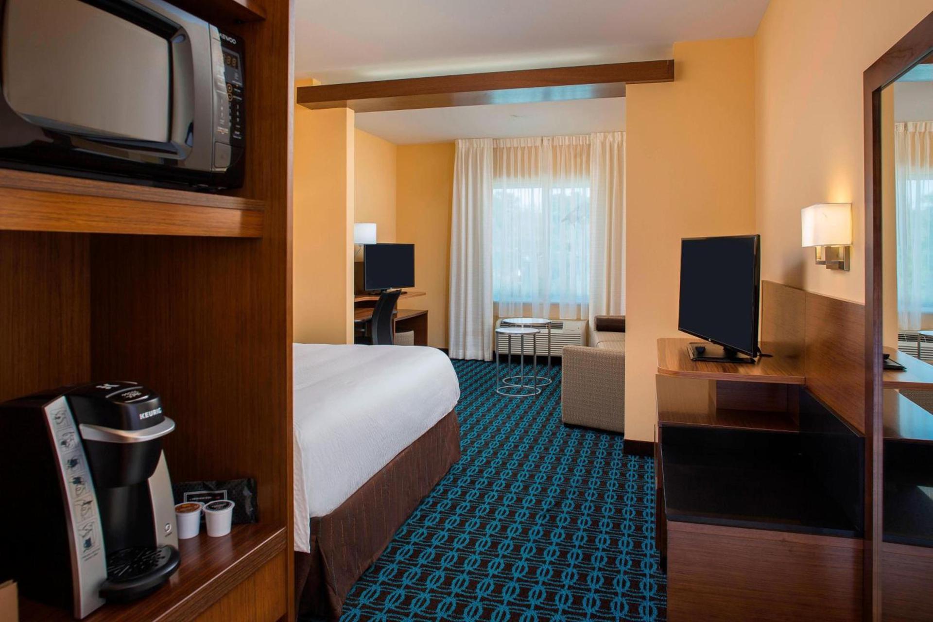 Fairfield Inn & Suites by Marriott Cut Off-Galliano photo 7