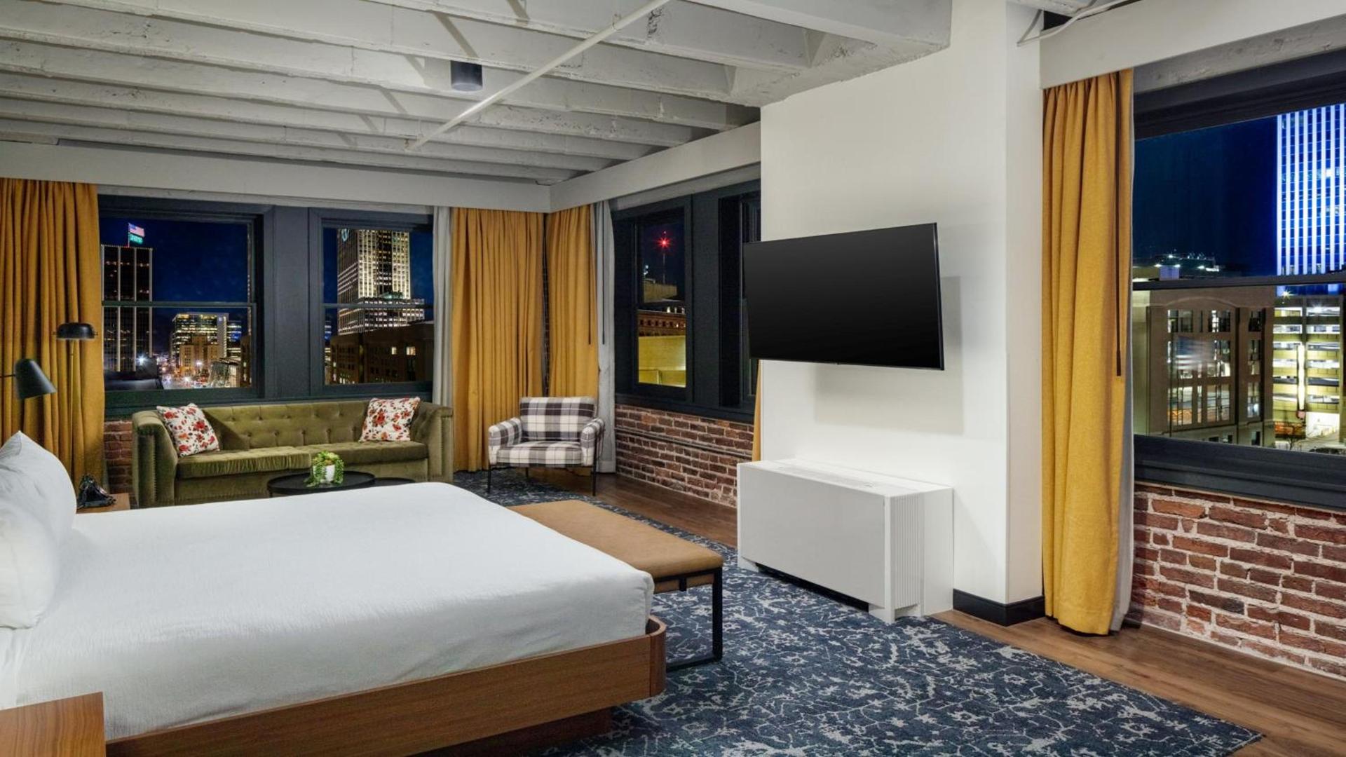 Hotel Indigo - Omaha Downtown by IHG photo 22