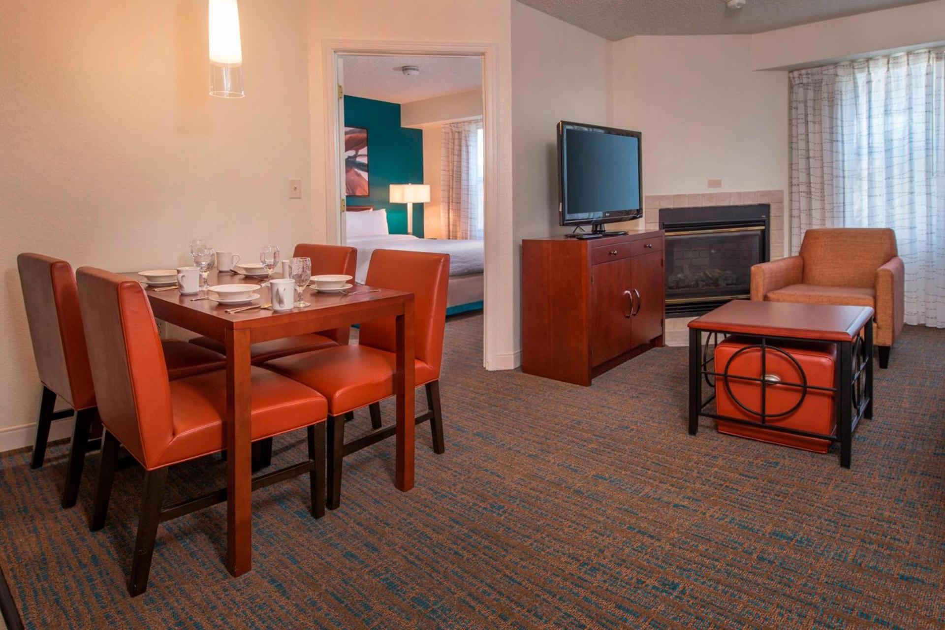 Residence Inn Fairfax Merrifield photo 6