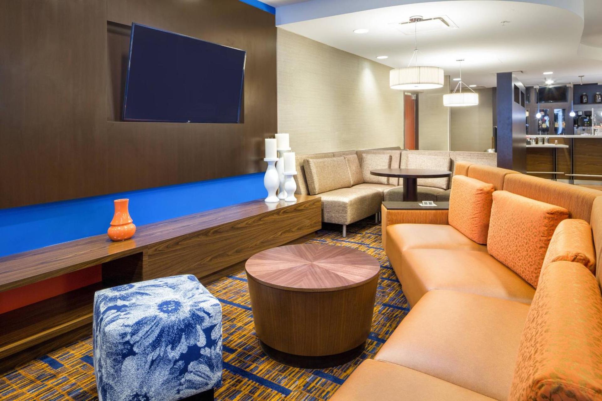 Courtyard by Marriott Houston Galleria photo 5