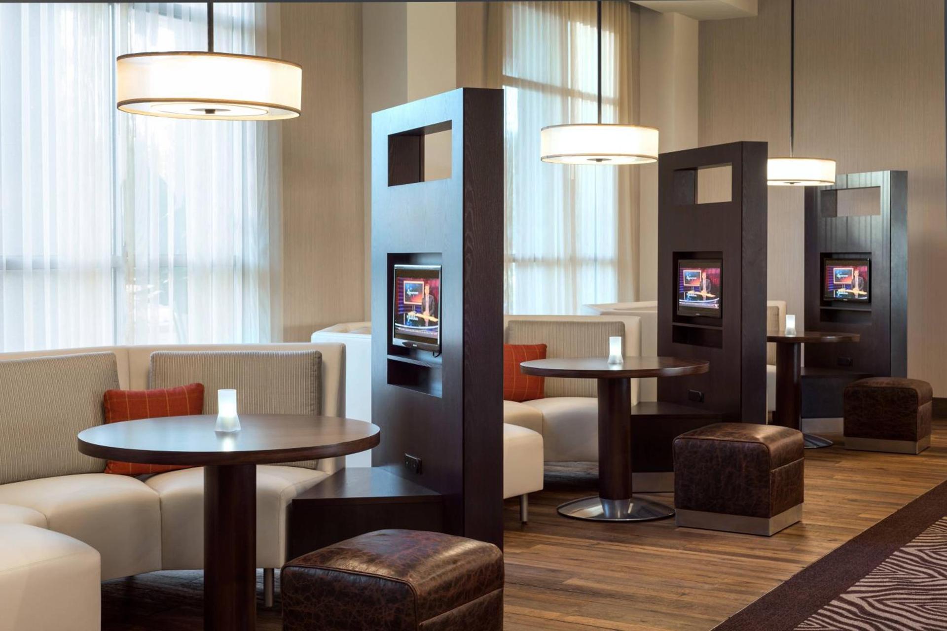 Courtyard by Marriott Irvine Spectrum photo 16