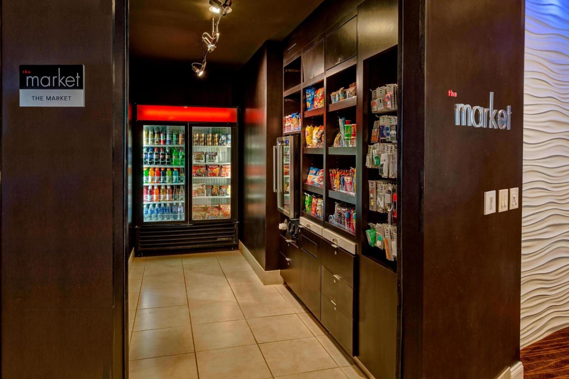 Courtyard by Marriott Midland photo 14