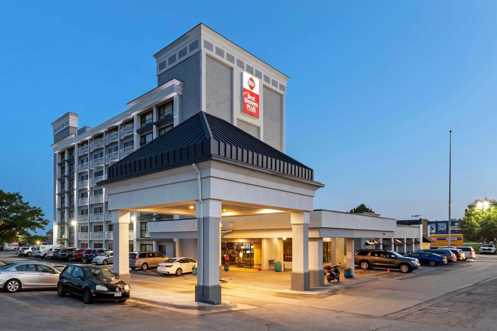 Best Western Plus Midwest Inn photo 11