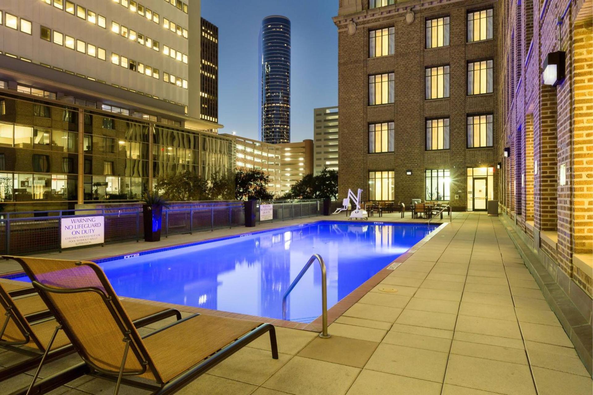 Residence Inn Houston Downtown/Convention Center photo 2