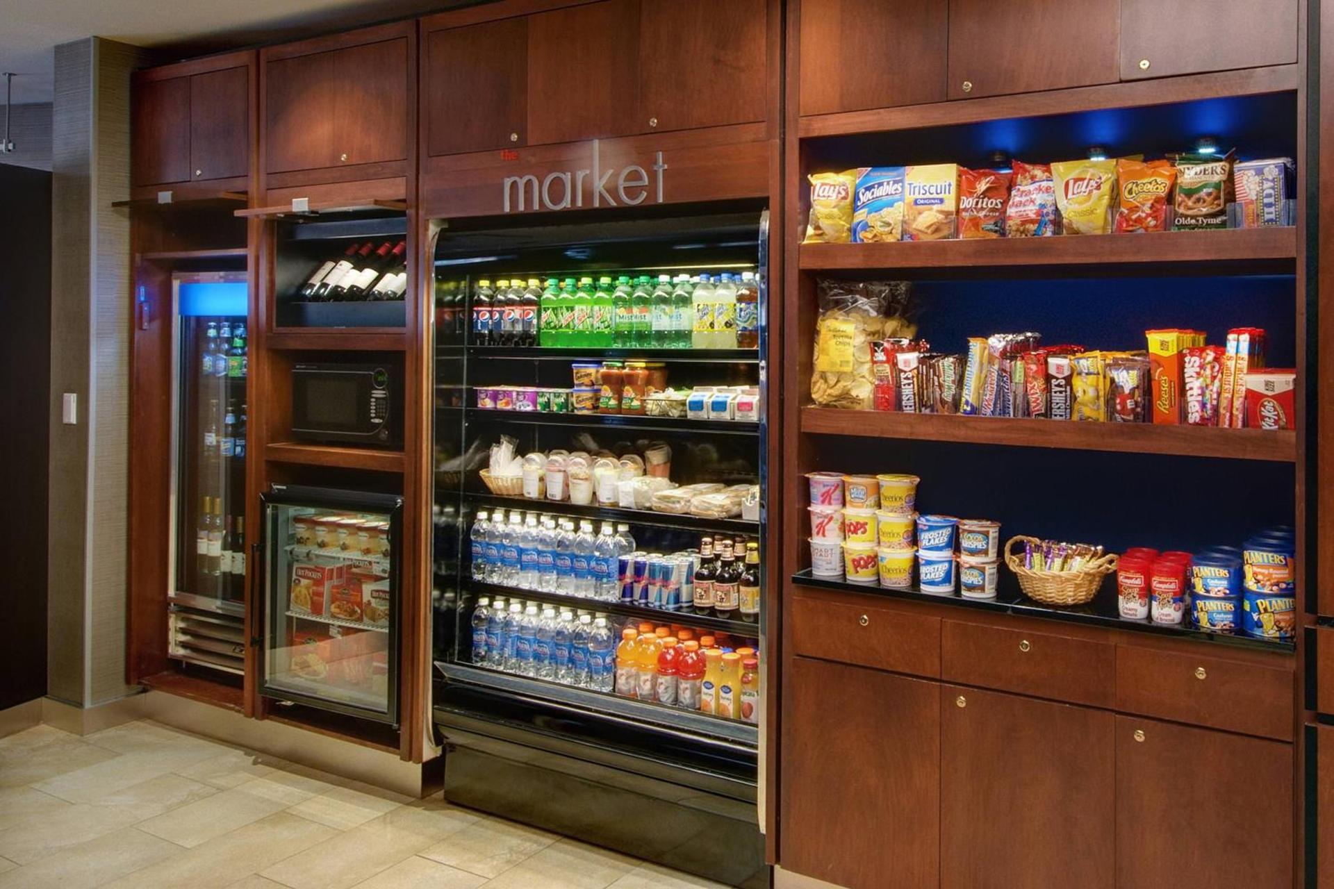 Courtyard by Marriott Madison East photo 15