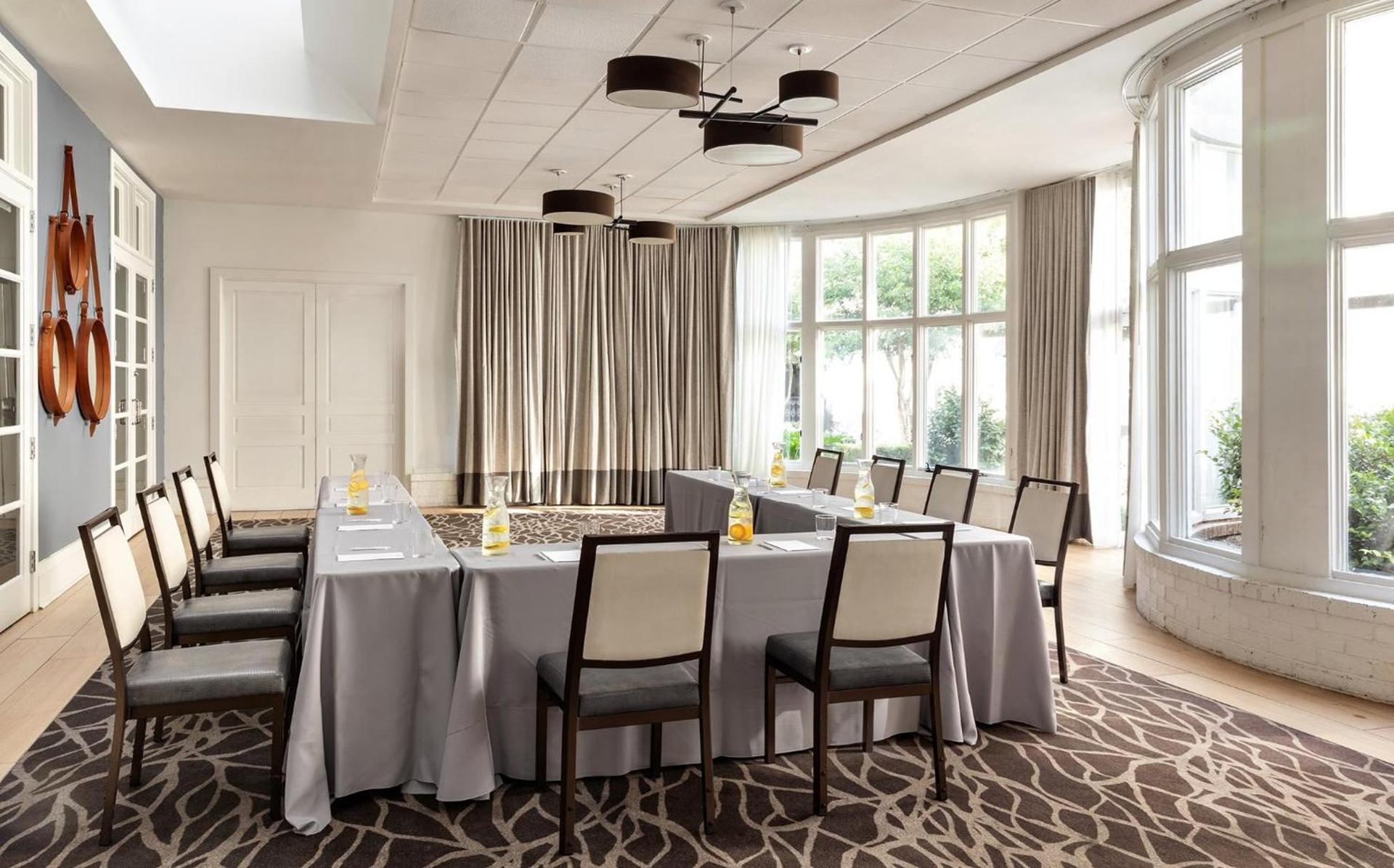 Kimpton Brice Hotel by IHG photo 55