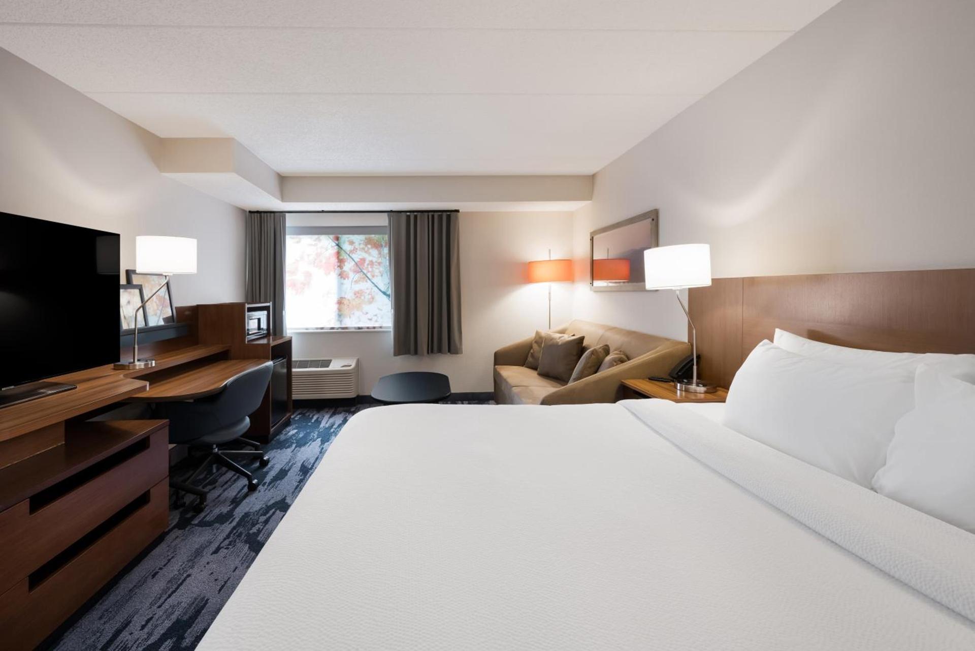Fairfield Inn by Marriott Amesbury photo 3