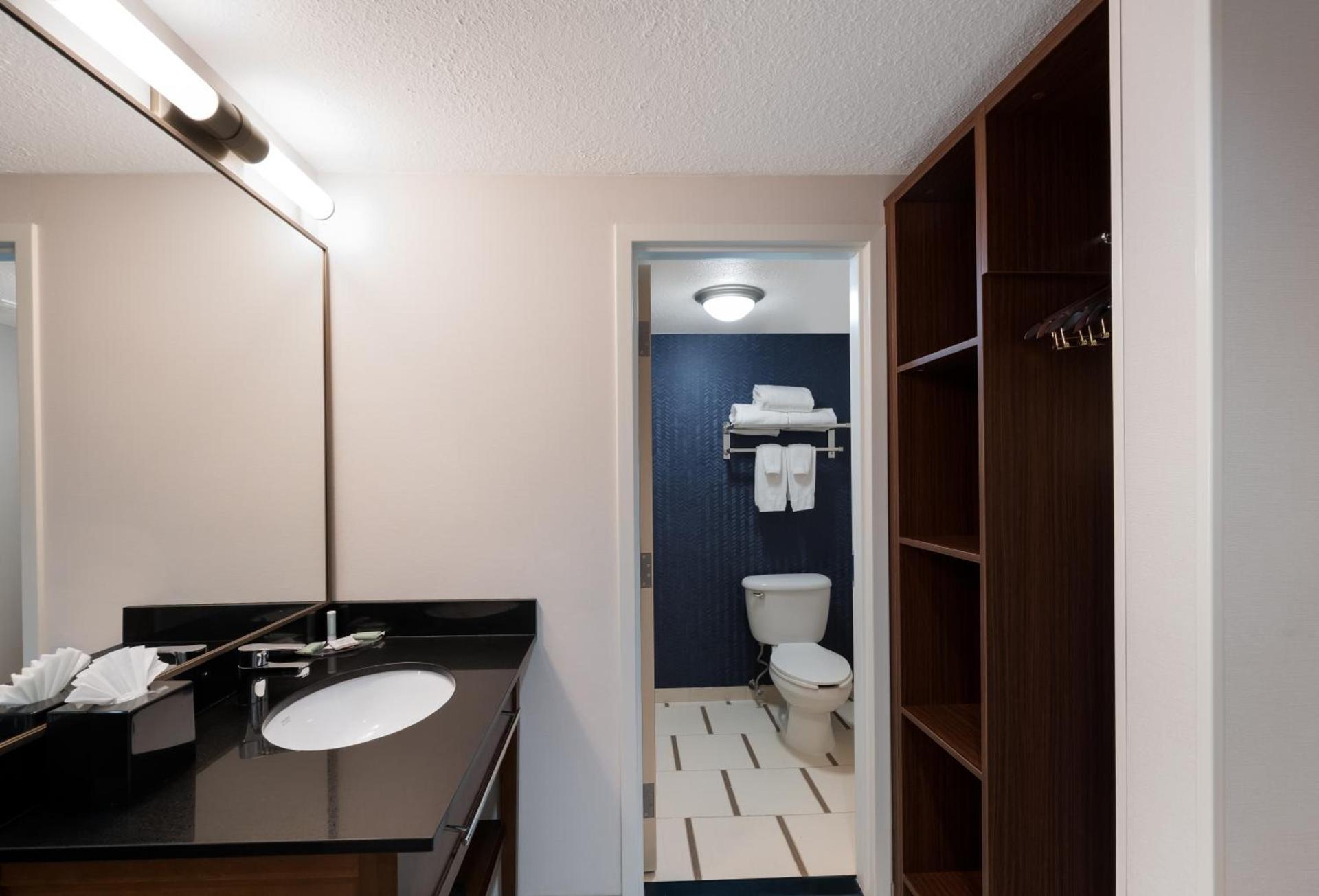 Fairfield Inn by Marriott Amesbury photo 6