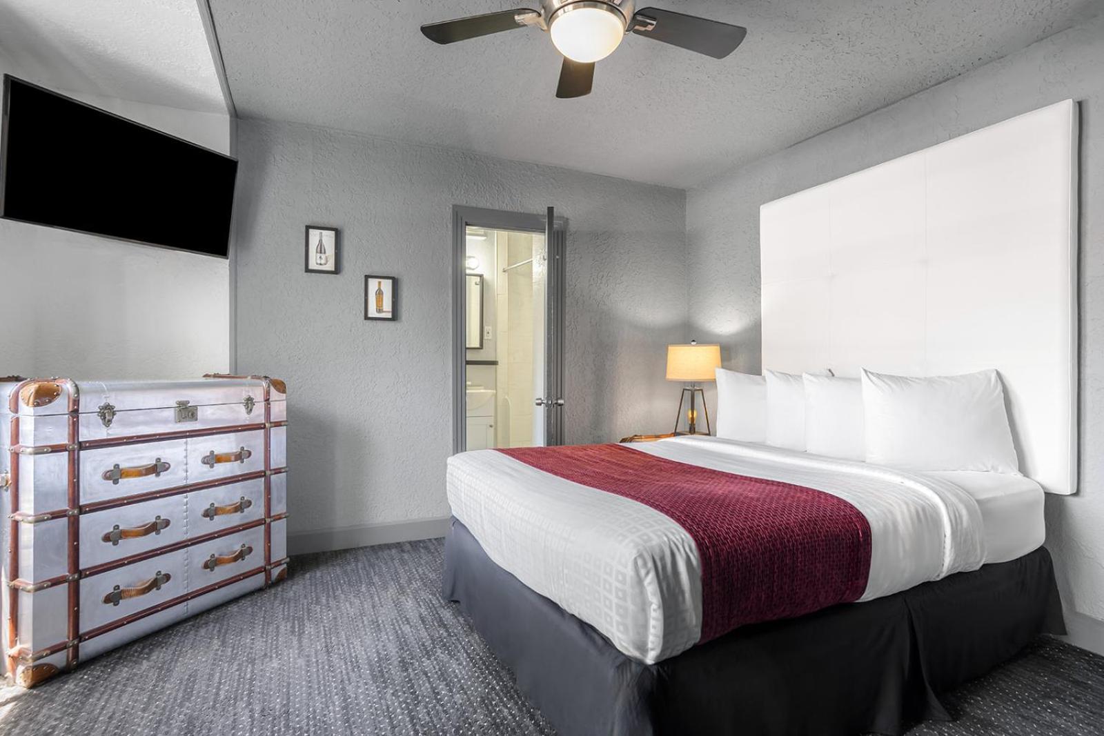 Avalon Hotel Downtown St. Petersburg photo 12