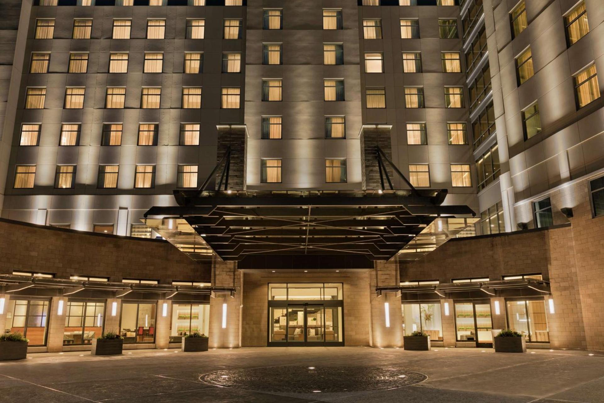 Embassy Suites By Hilton Berkeley Heights photo 1