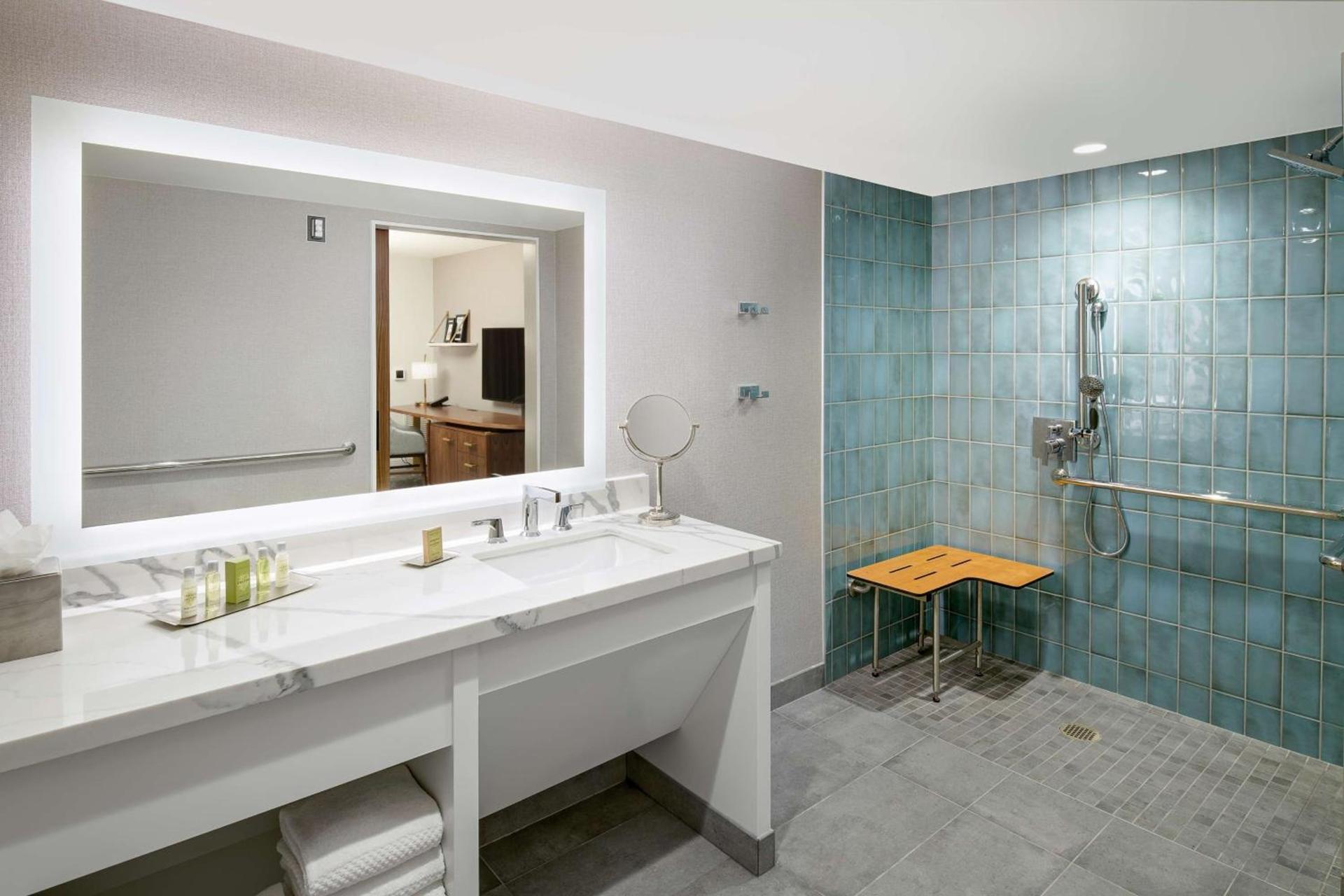 Hilton Los Angeles-Culver City, CA photo 56