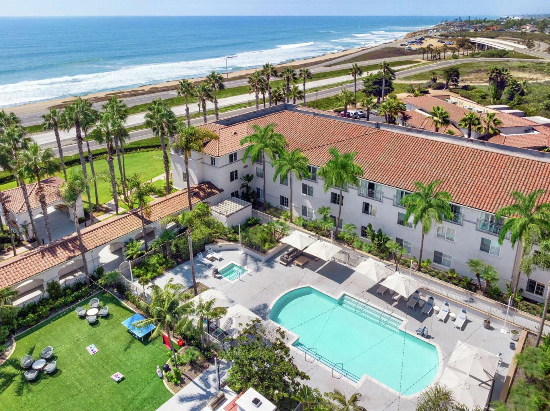 Hilton Garden Inn Carlsbad Beach photo 4