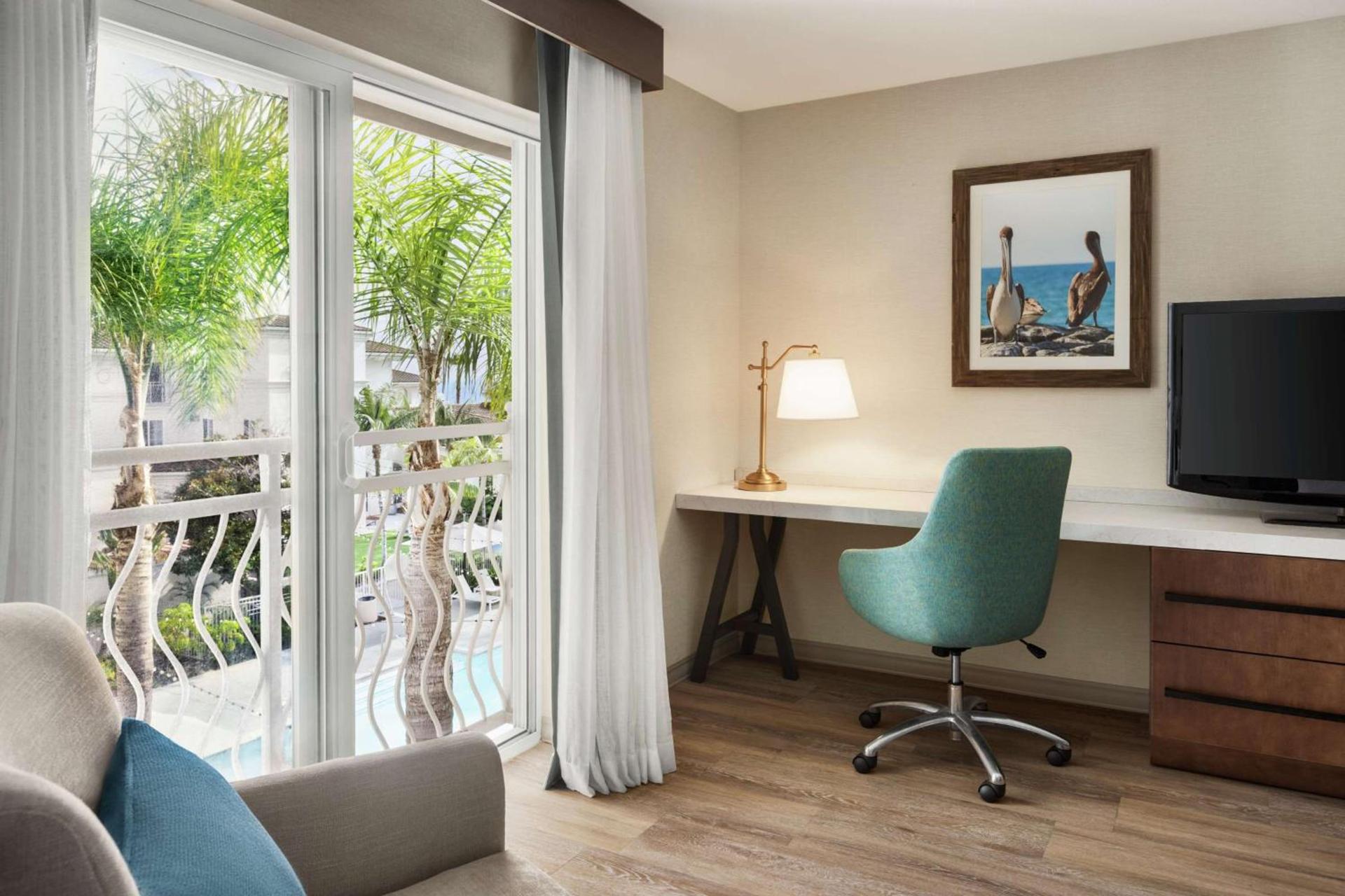 Hilton Garden Inn Carlsbad Beach photo 21
