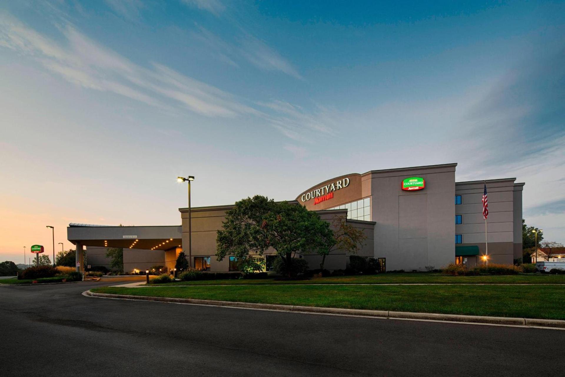 Courtyard by Marriott Columbus West/Hilliard photo 1