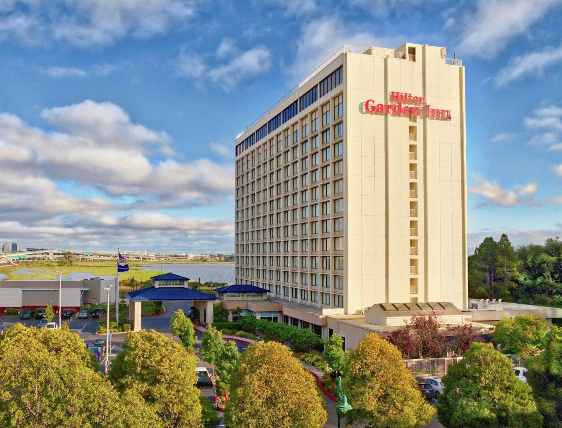 Hilton Garden Inn San Francisco/Oakland Bay Bridge photo 2