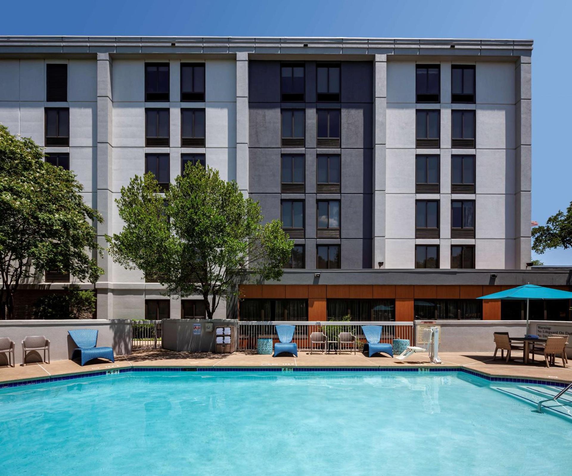 Hampton Inn Austin NW near The Domain photo 7