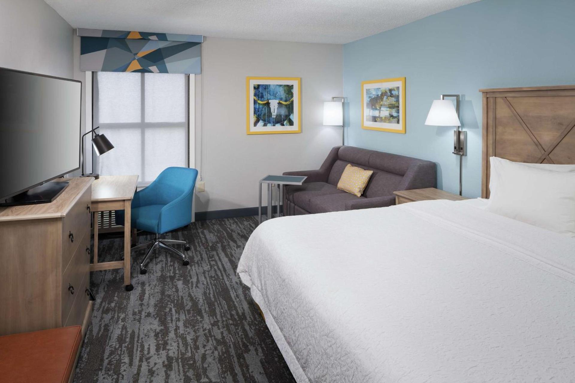 Hampton Inn Austin Round Rock photo 29