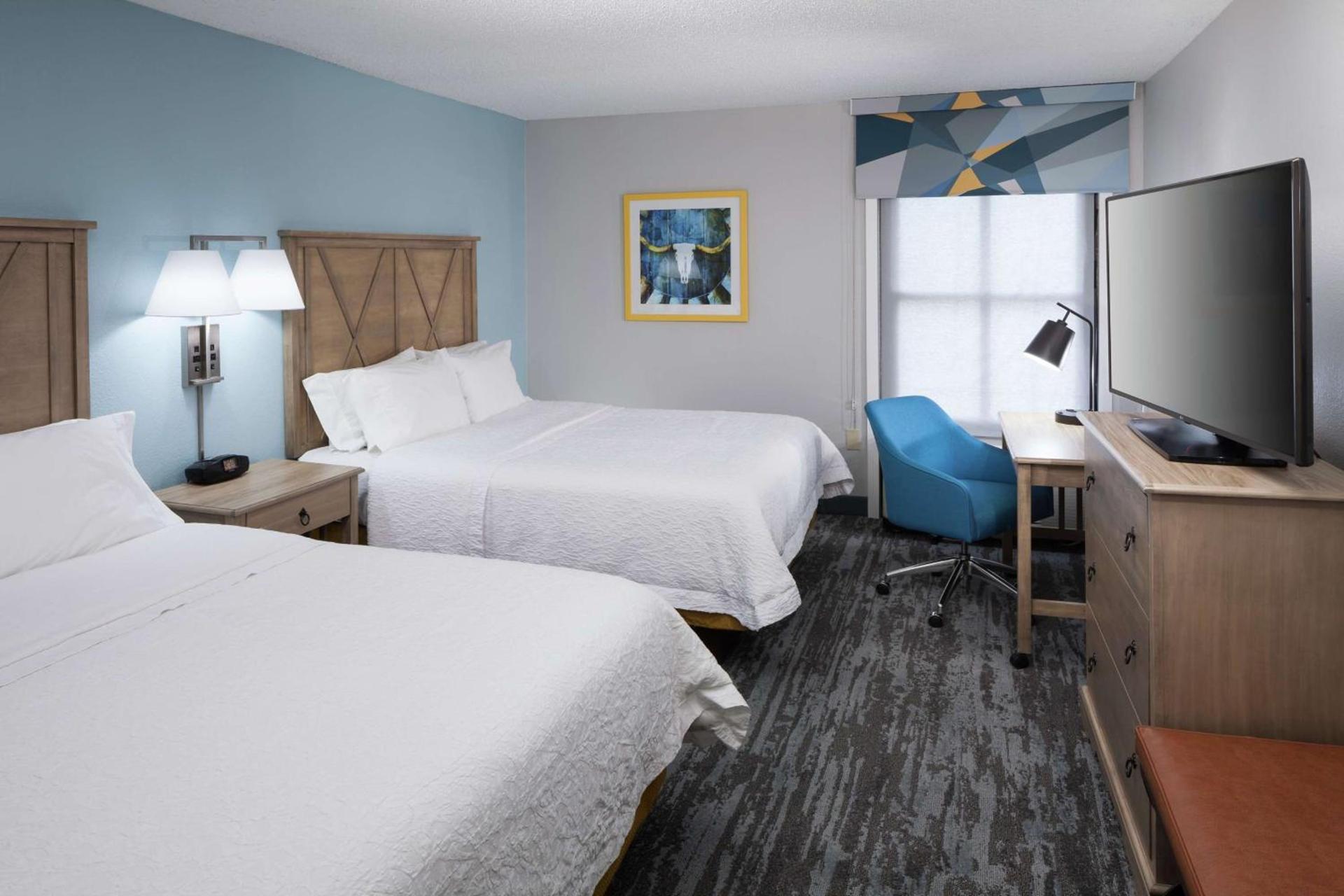 Hampton Inn Austin Round Rock photo 32