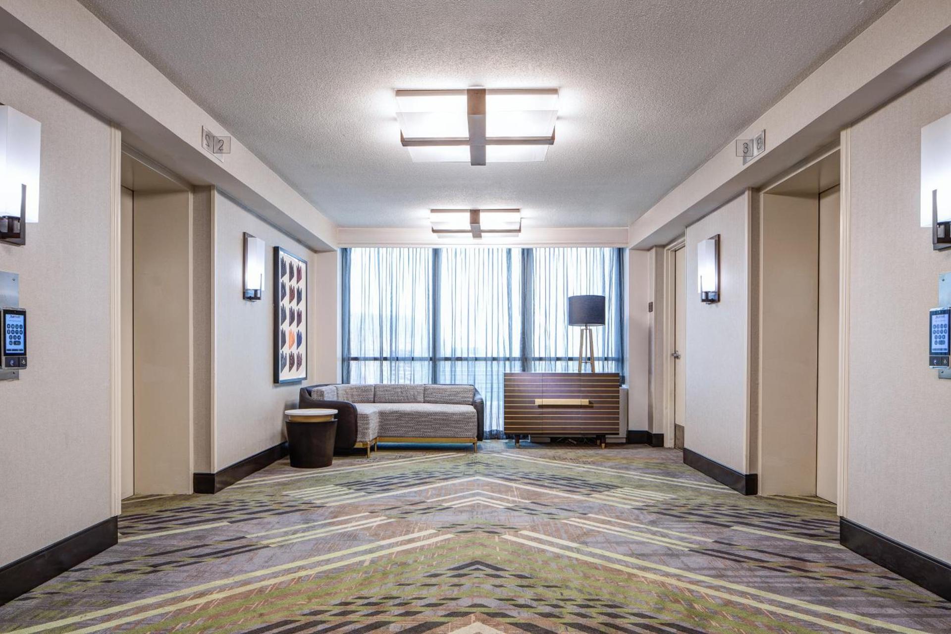 Dallas-Addison Marriott Quorum by the Galleria photo 3