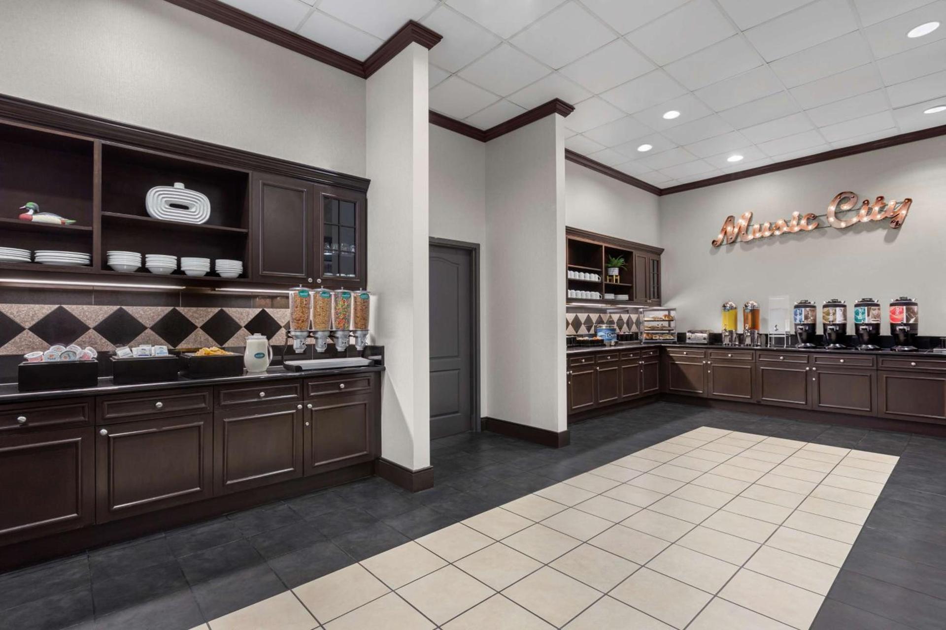 Homewood Suites by Hilton Nashville Downtown photo 8