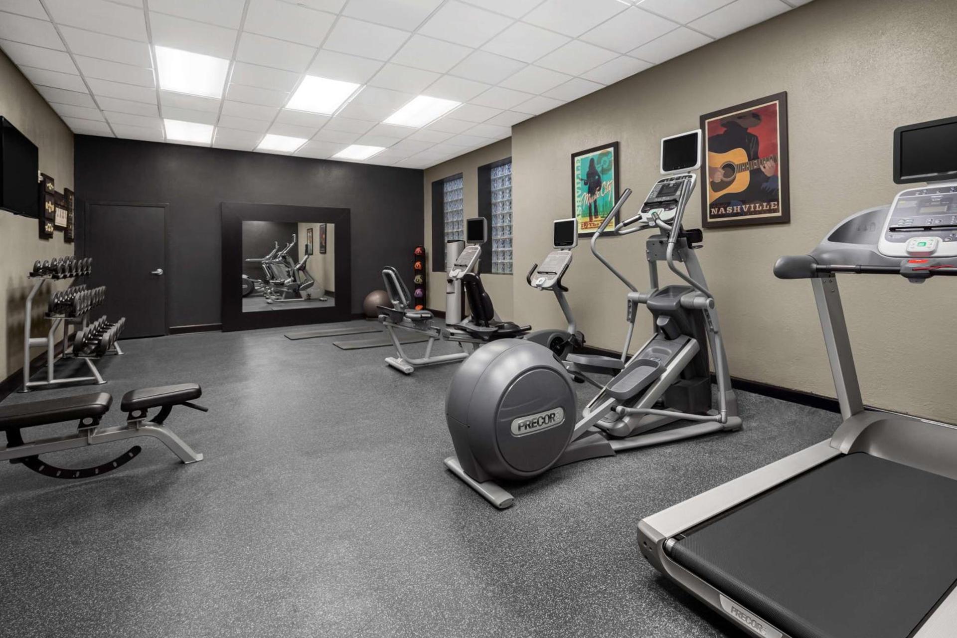 Homewood Suites by Hilton Nashville Downtown photo 9