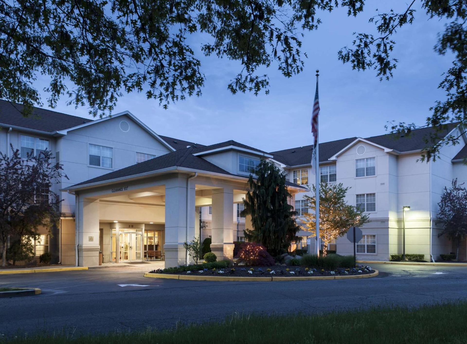 Homewood Suites by Hilton Newark-Cranford photo 6