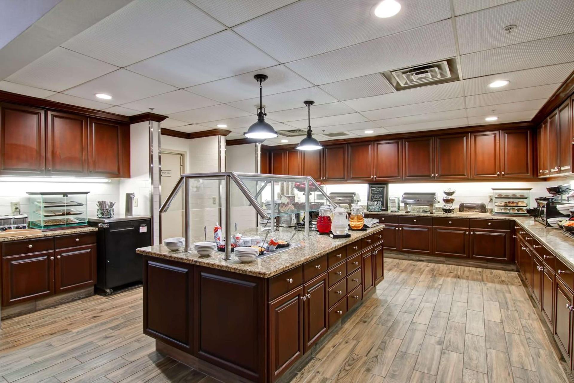 Homewood Suites by Hilton Newark-Cranford photo 13