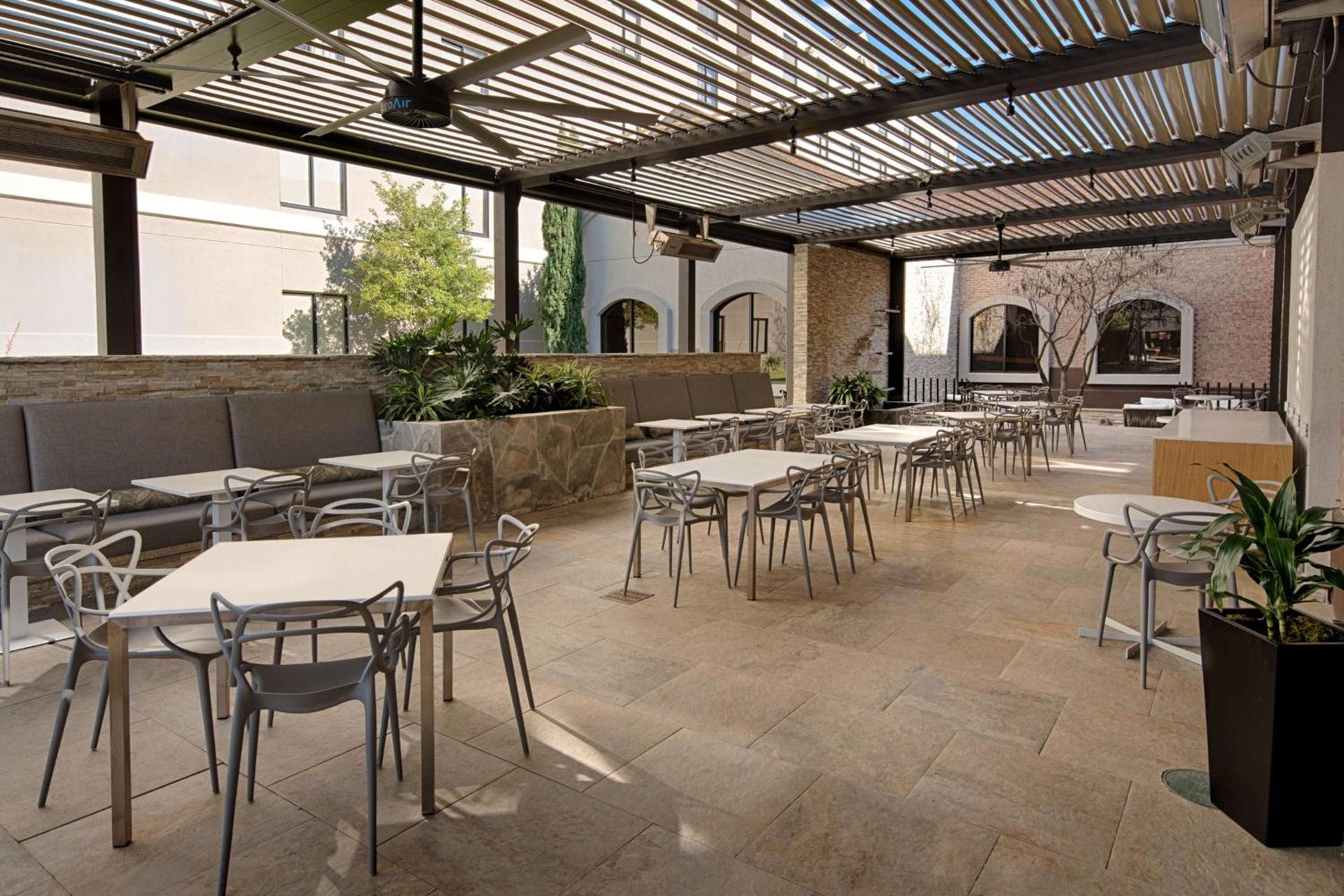 Hilton Garden Inn Las Colinas photo 6