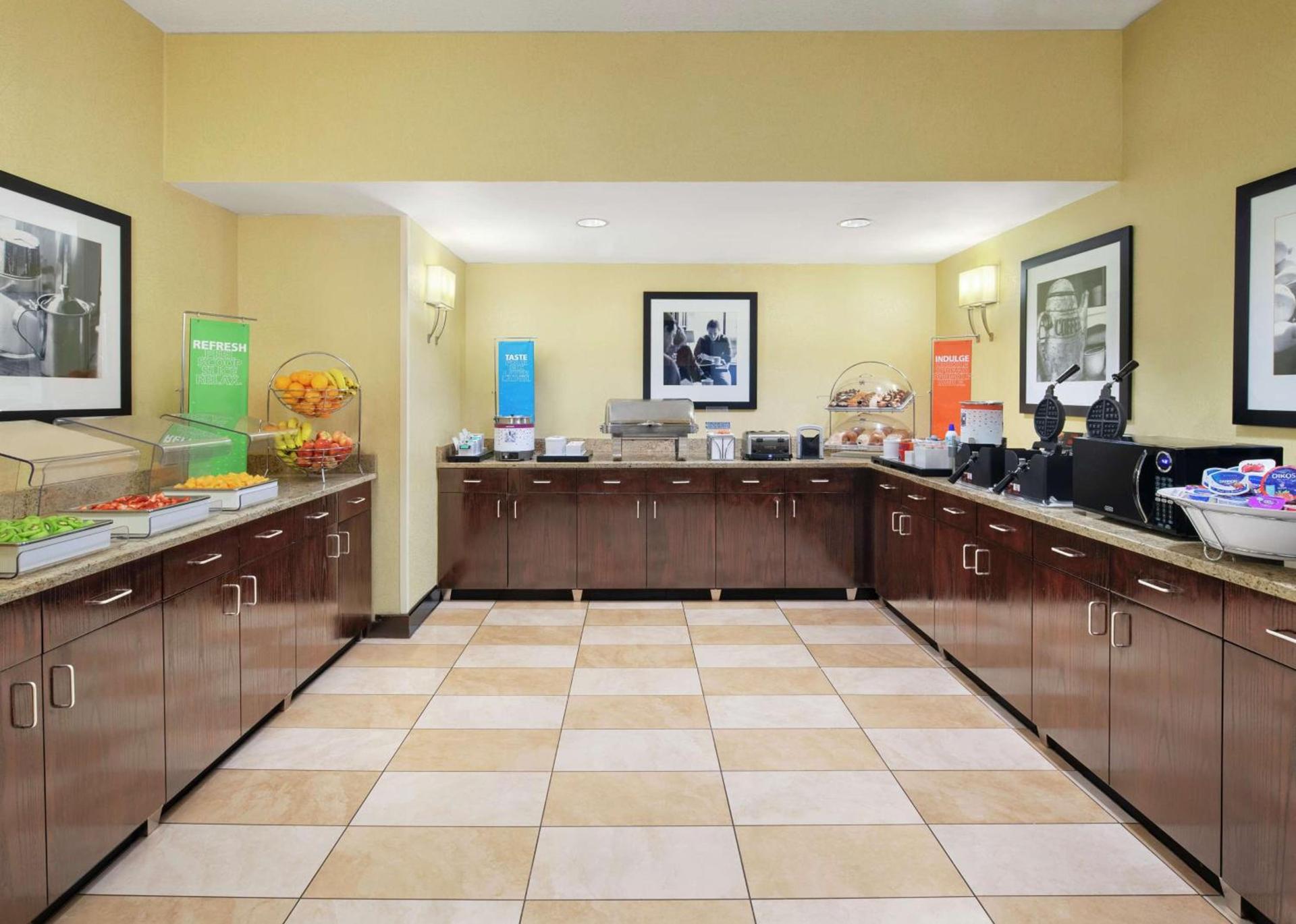 Hampton Inn Dallas Irving Las Colinas photo 9