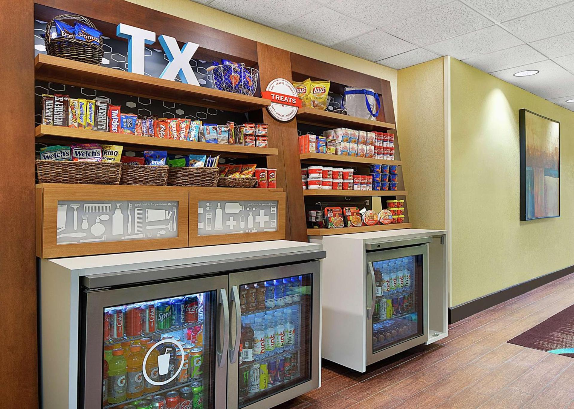 Hampton Inn Dallas Irving Las Colinas photo 10