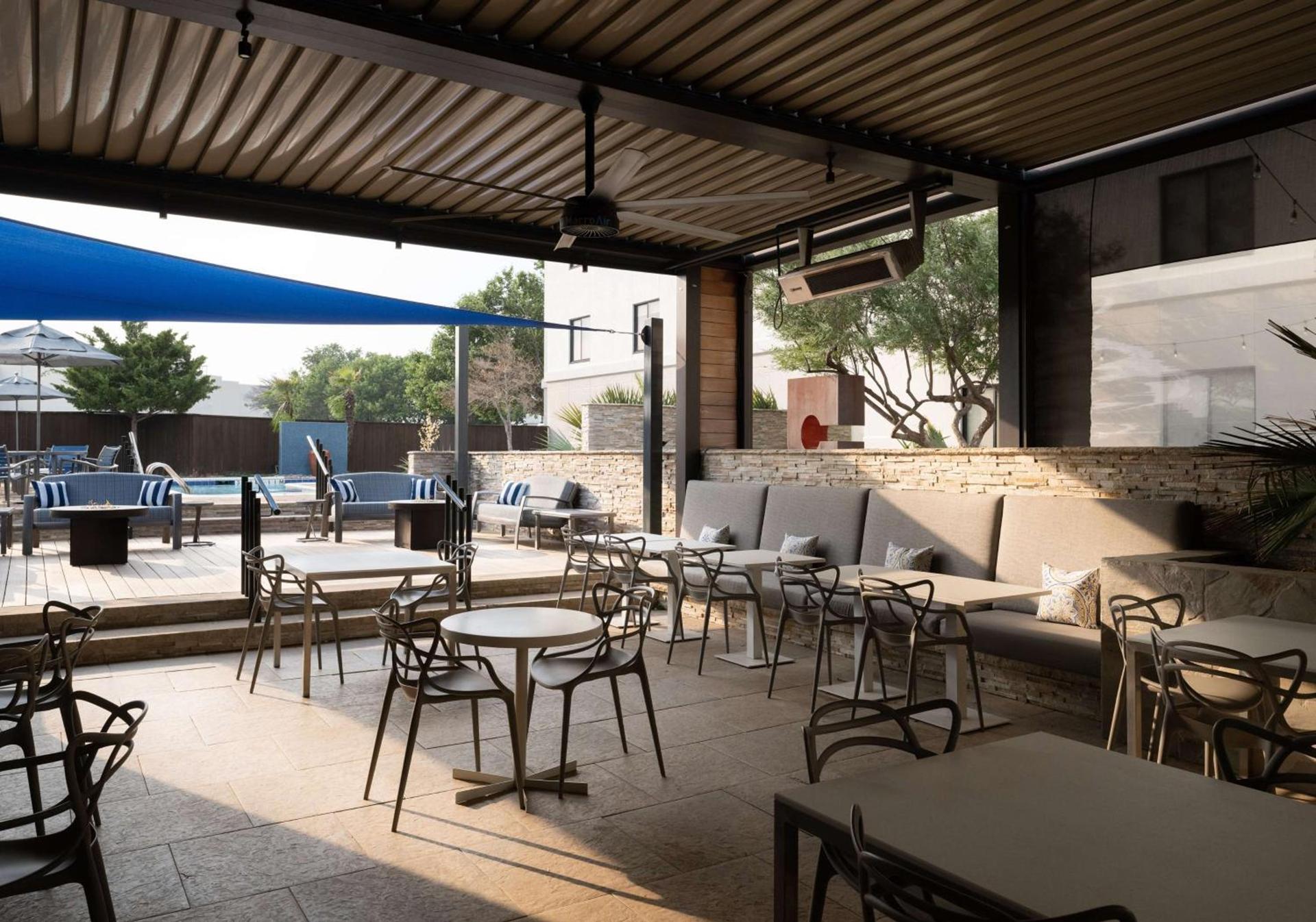 Hilton Garden Inn Las Colinas photo 9