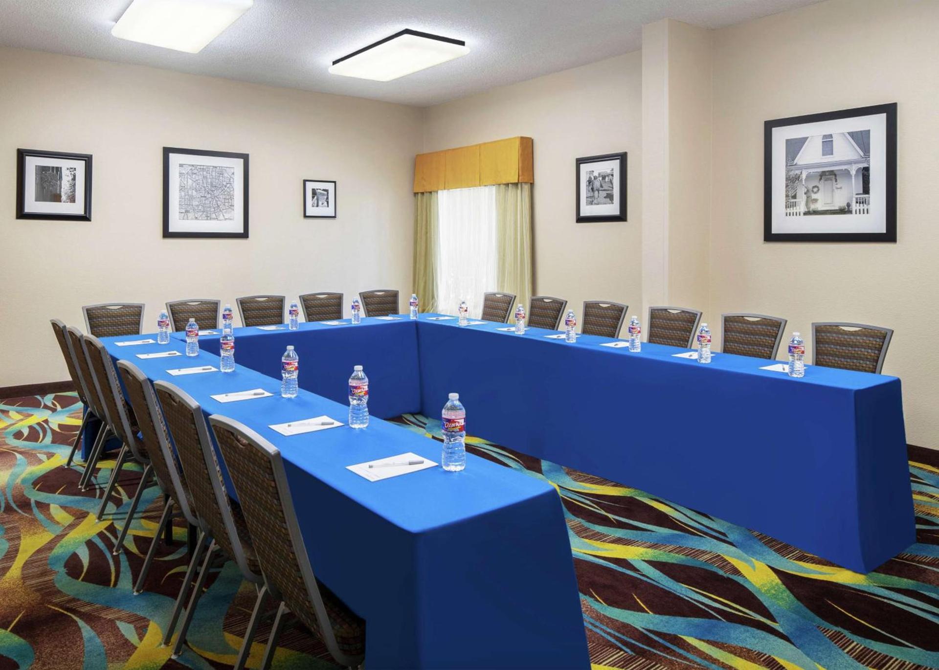 Hampton Inn Dallas Irving Las Colinas photo 26