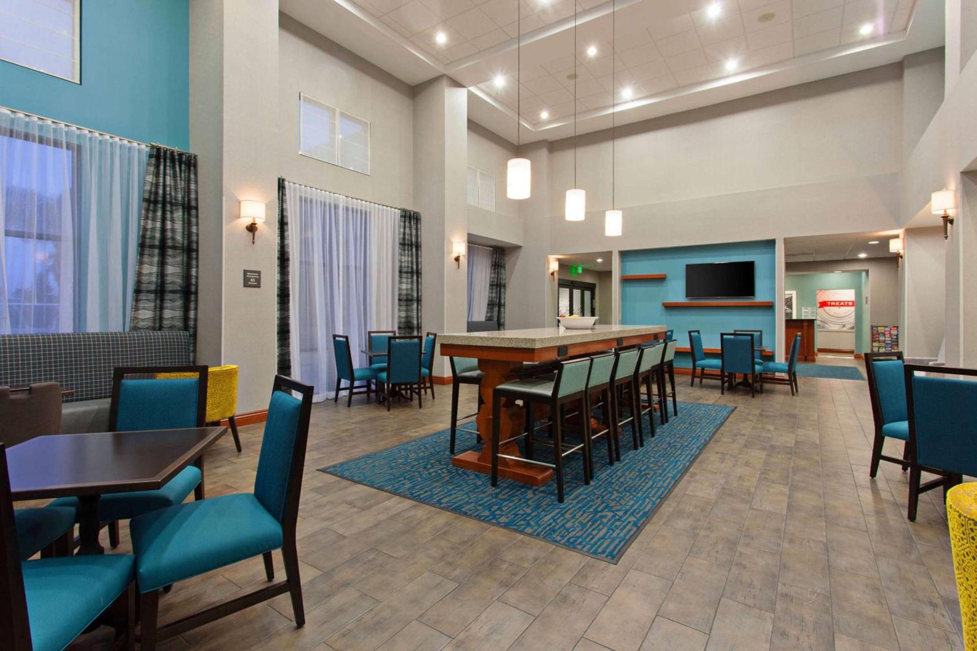 Hampton Inn & Suites Clovis Airport North photo 15