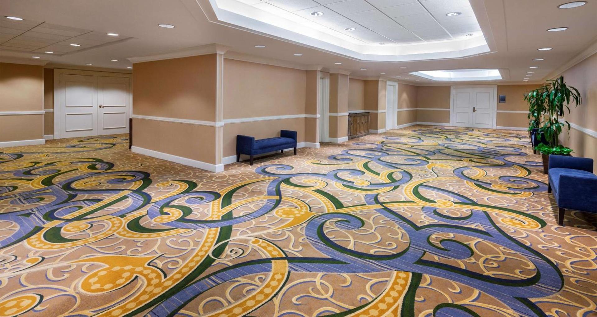 Hilton Indianapolis Hotel & Suites photo 37