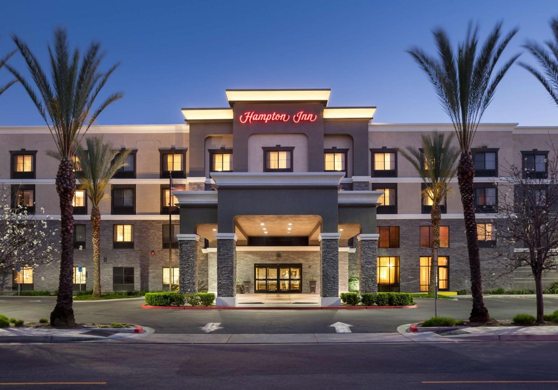Hampton Inn Los Angeles Orange County Cypress photo 3