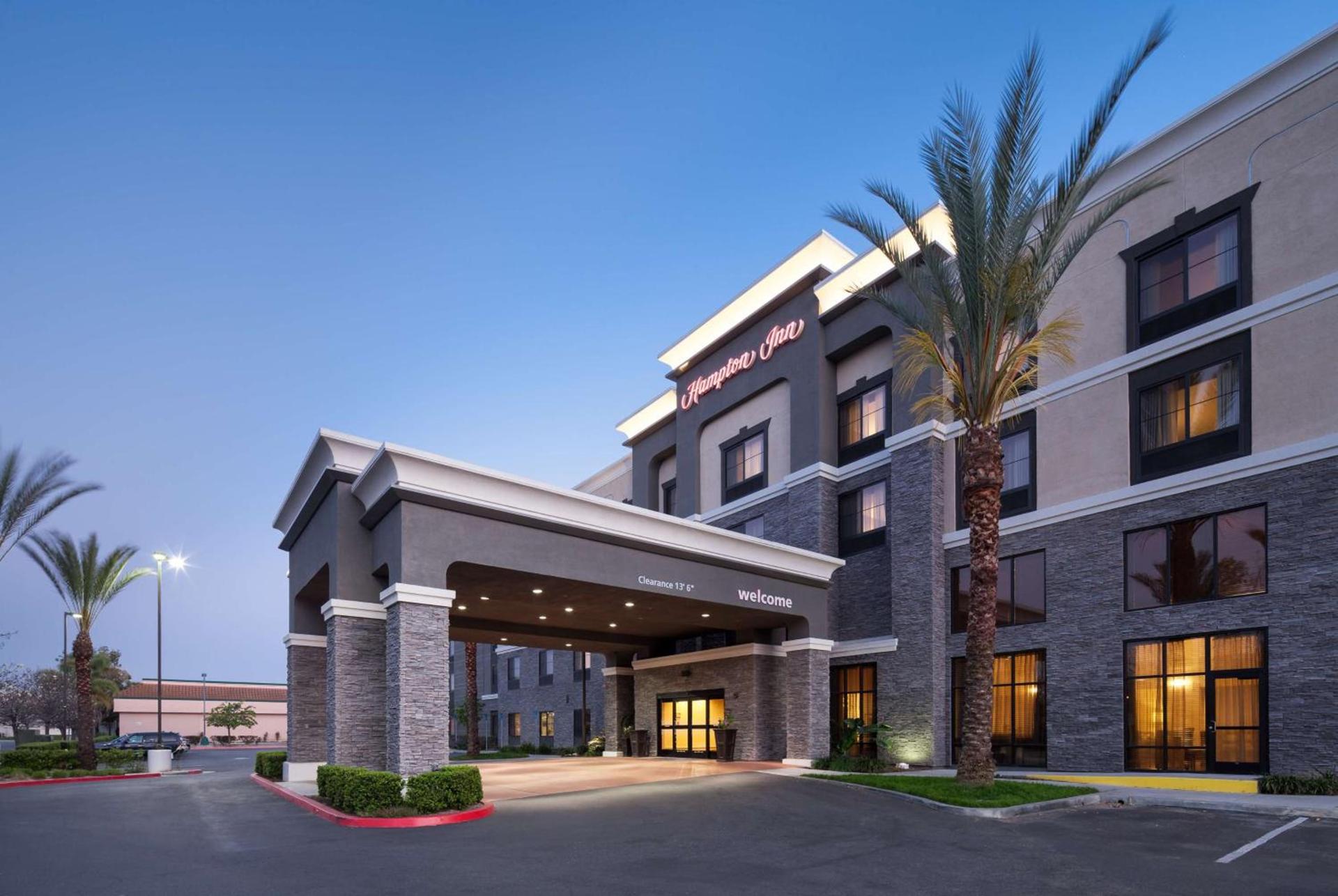 Hampton Inn Los Angeles Orange County Cypress photo 4