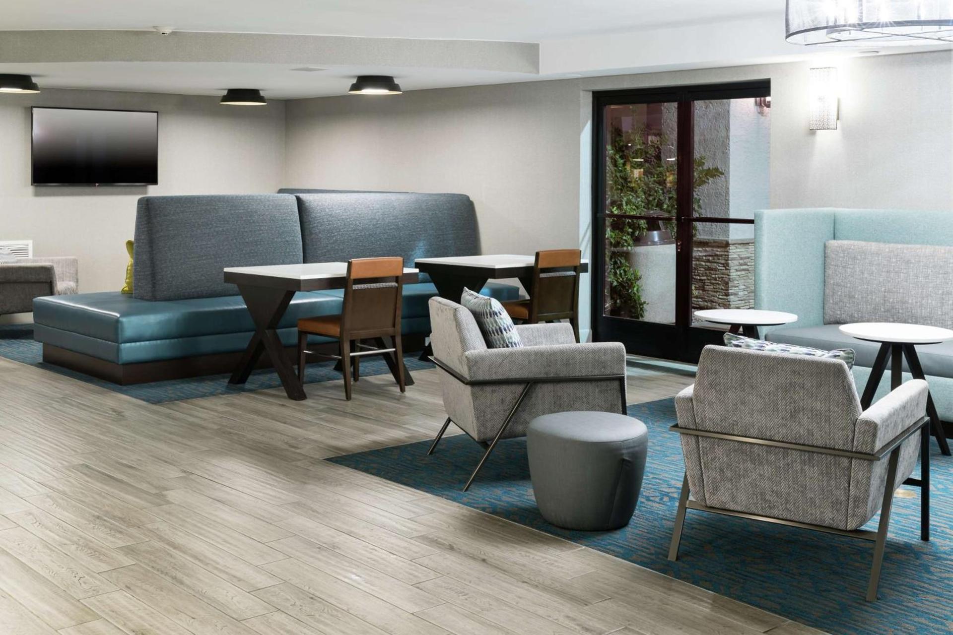 Hampton Inn Los Angeles Santa Clarita photo 6