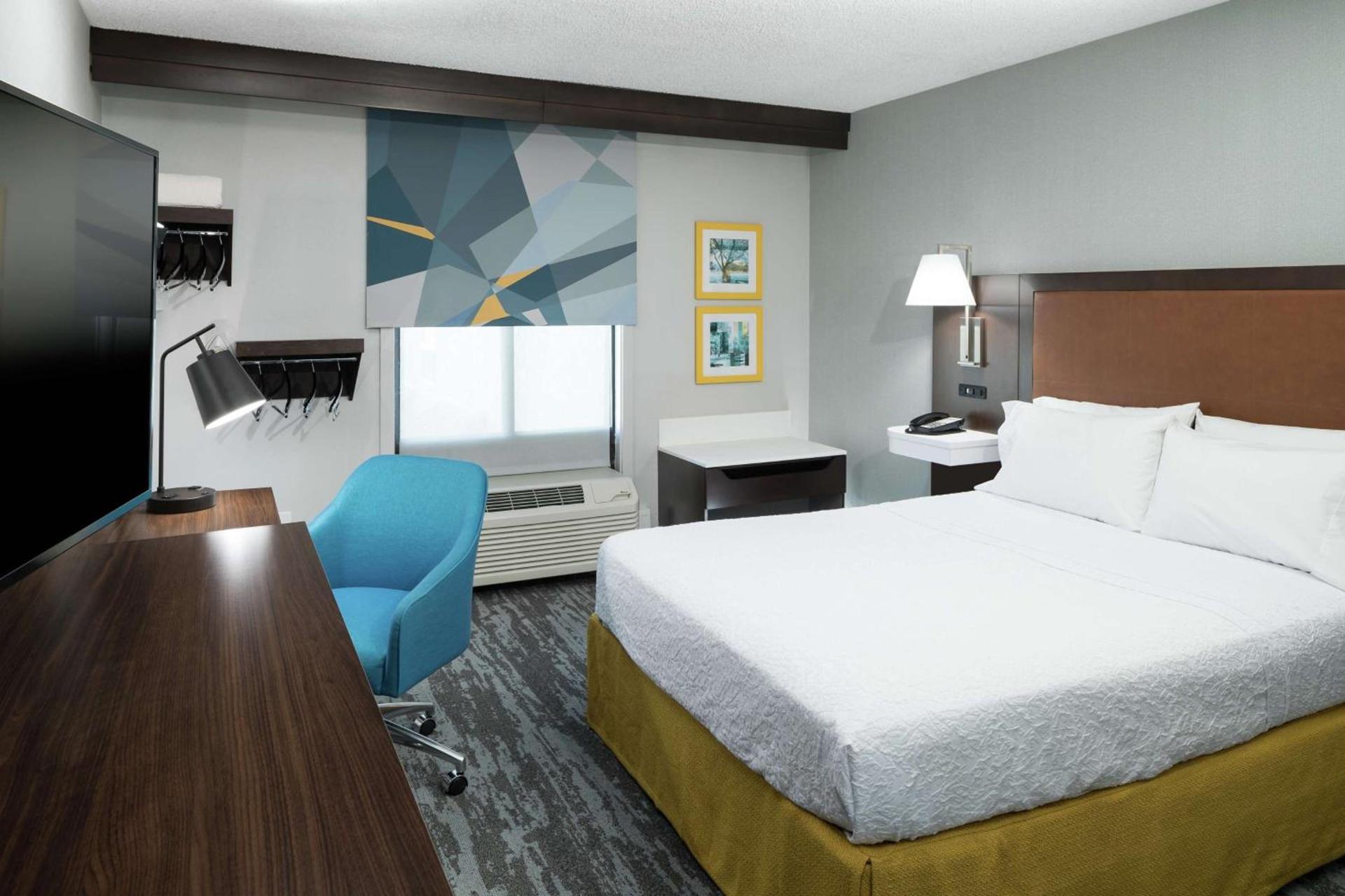 Hampton Inn Los Angeles Santa Clarita photo 14