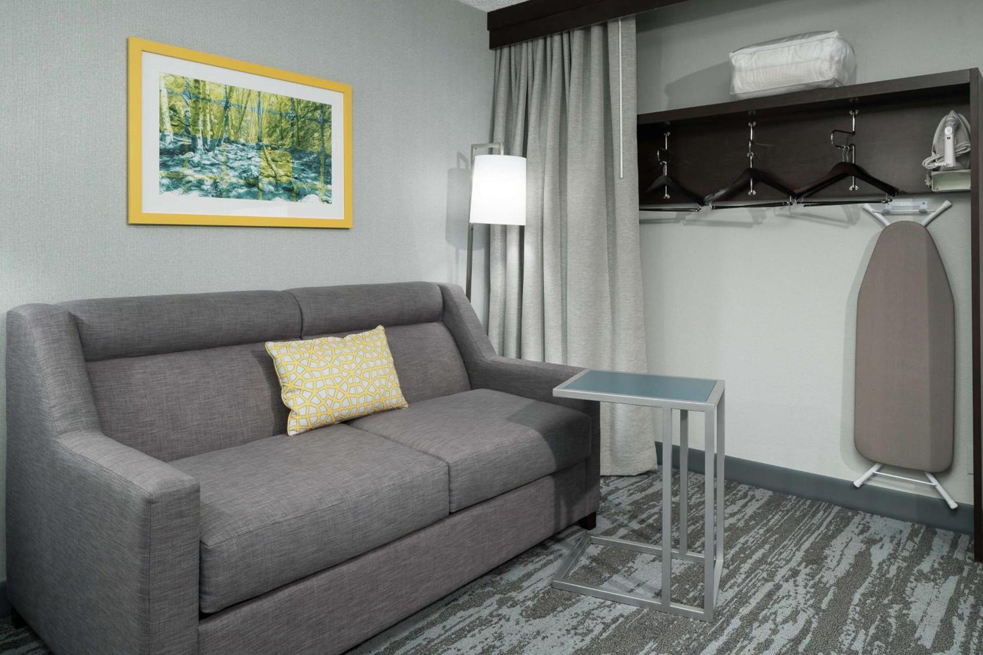 Hampton Inn Los Angeles Santa Clarita photo 28