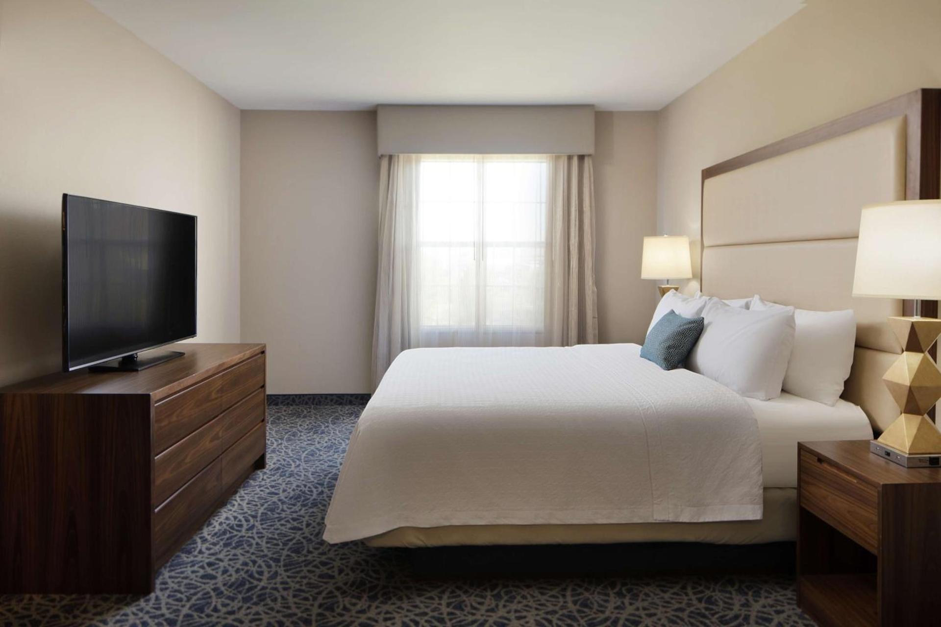 Homewood Suites by Hilton Lubbock photo 11