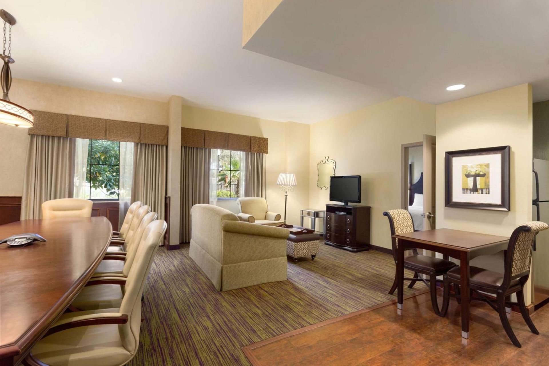 Homewood Suites Lafayette-Airport photo 16