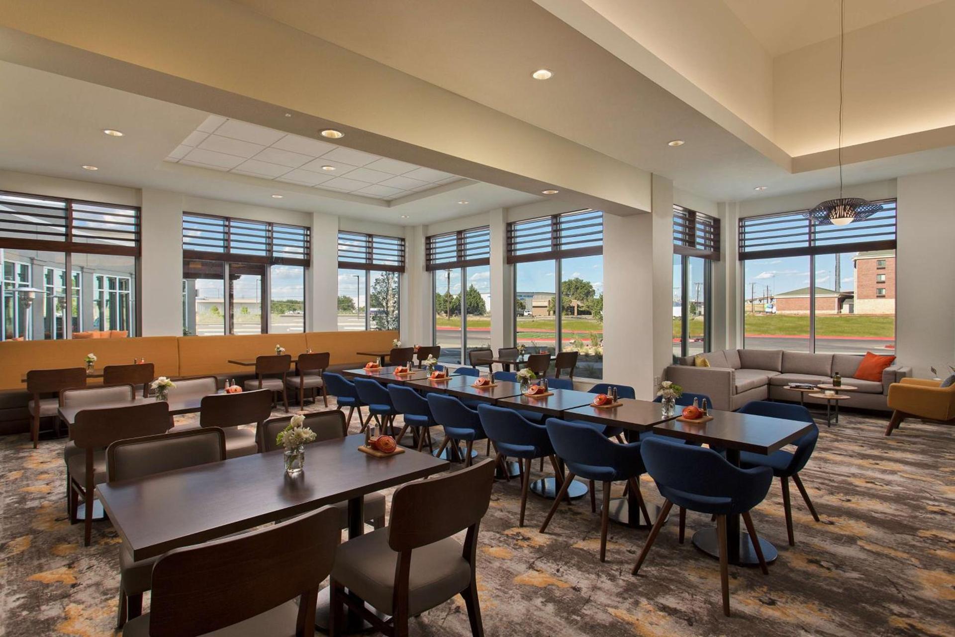 Hilton Garden Inn Lubbock photo 12