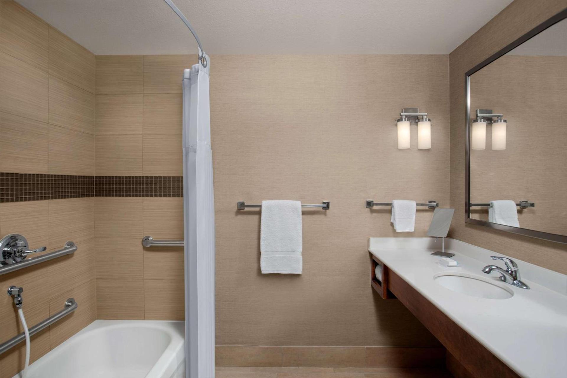 Hilton Garden Inn Lubbock photo 20
