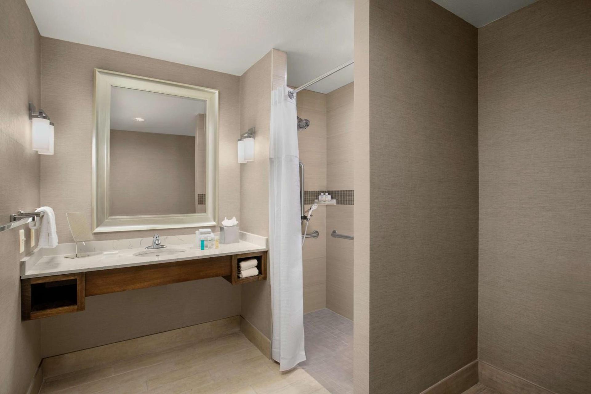 Hilton Garden Inn Lubbock photo 28