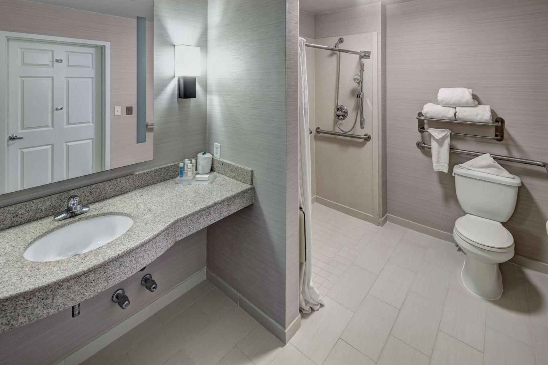 Homewood Suites by Hilton Mahwah photo 25