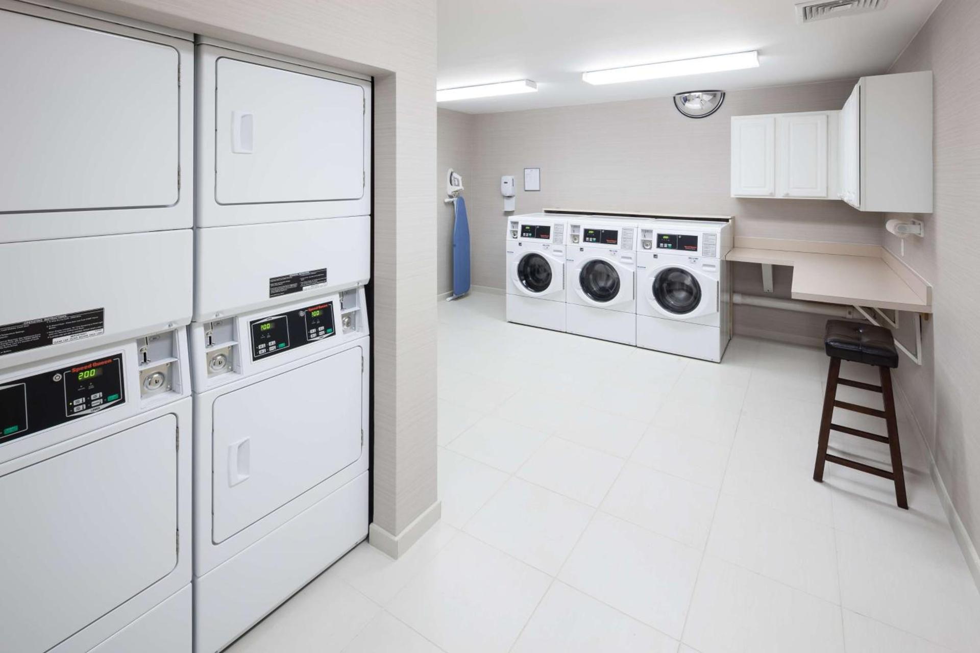 Homewood Suites by Hilton Mahwah photo 38